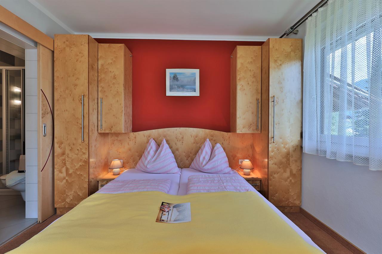 Hotel Garni Zerza 트로폴라흐 외부 사진