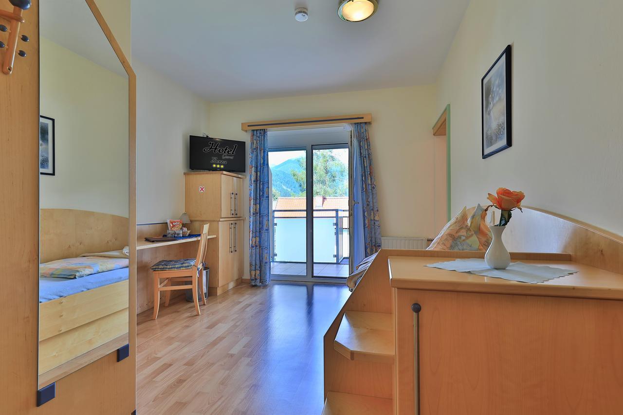 Hotel Garni Zerza 트로폴라흐 외부 사진