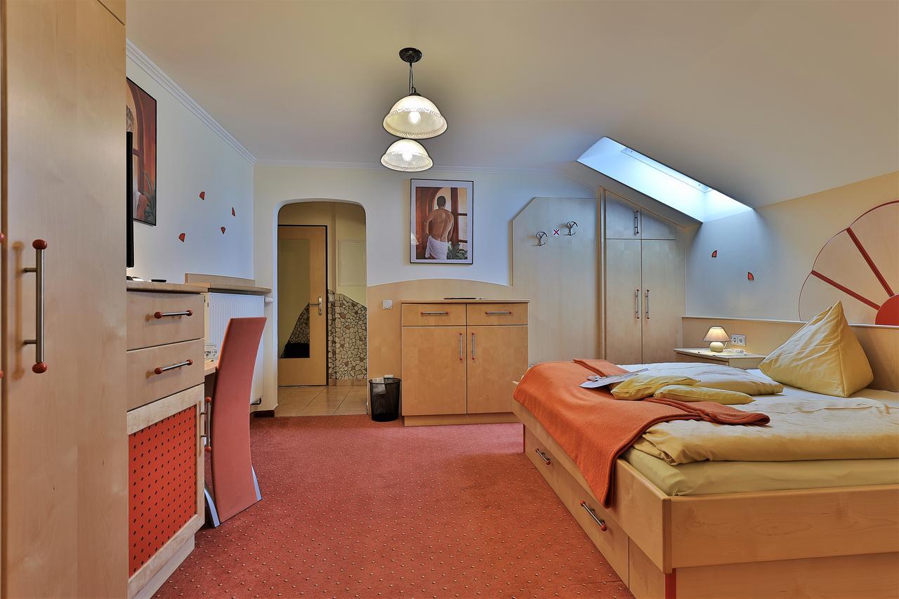 Hotel Garni Zerza 트로폴라흐 외부 사진